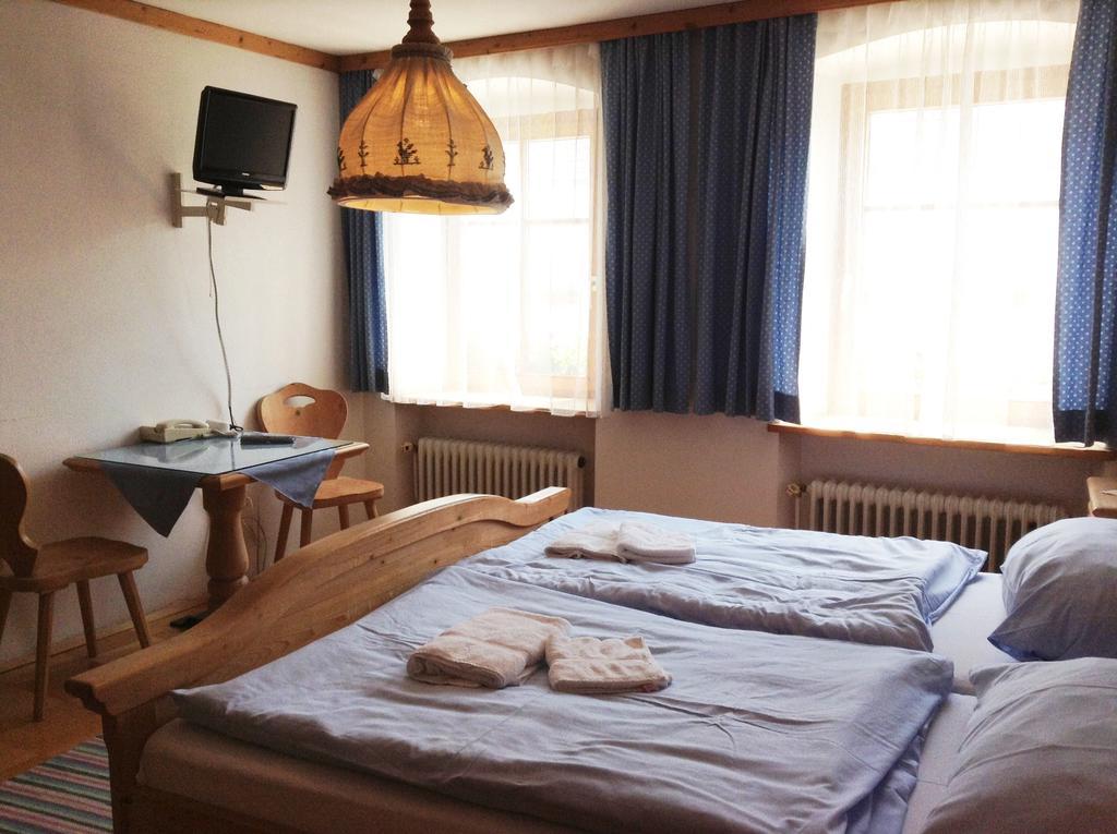 Fruehstueckspension Zur Post Reisinger Kg St Oswald Sankt Oswald bei Freistadt Bagian luar foto